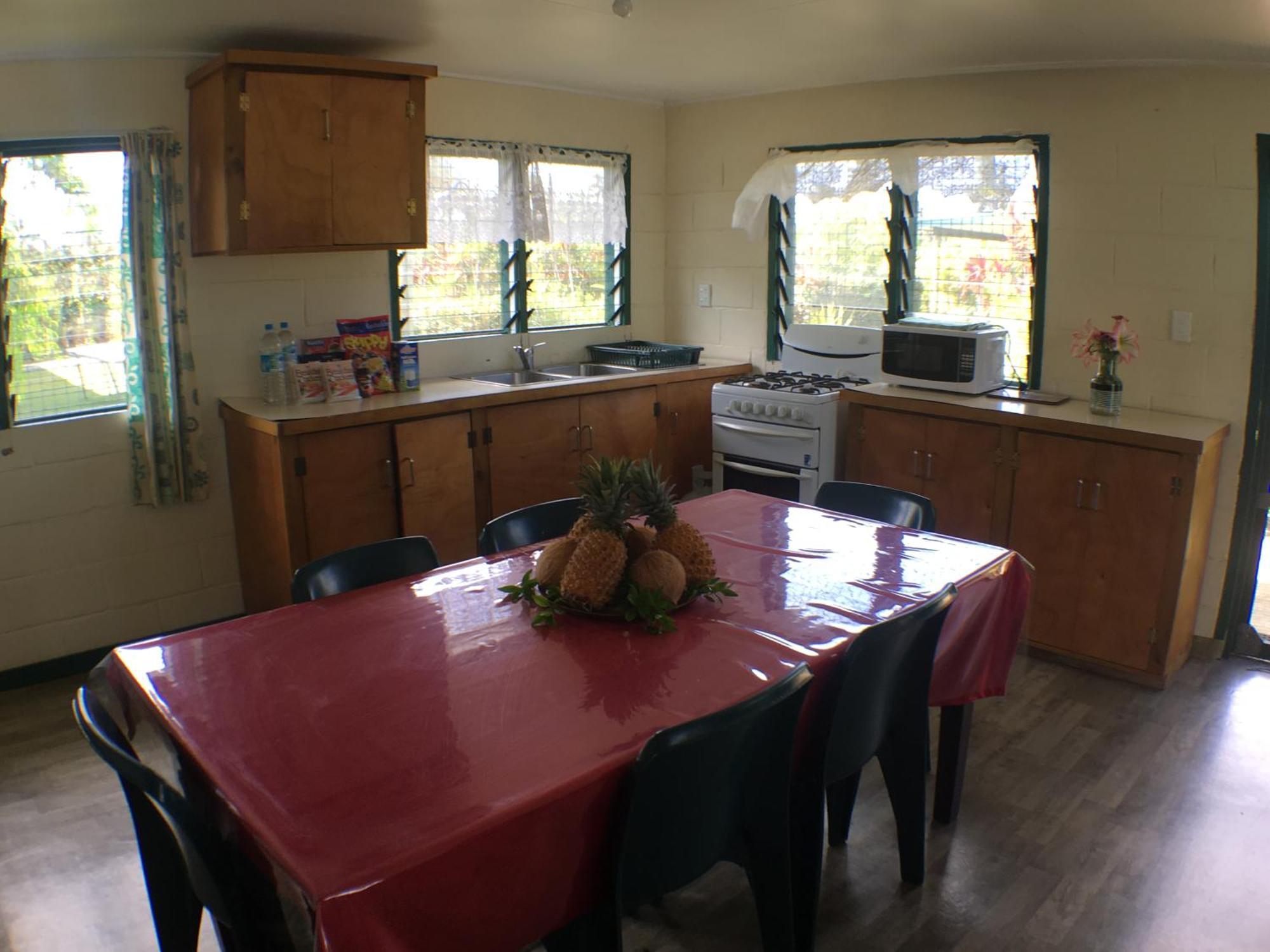 Green Lodge Holiday Homes นูคูอาโลฟา ภายนอก รูปภาพ