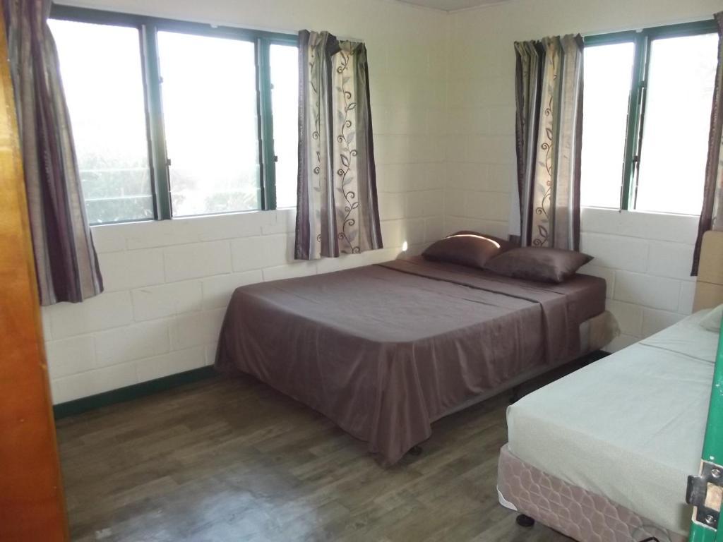 Green Lodge Holiday Homes นูคูอาโลฟา ห้อง รูปภาพ