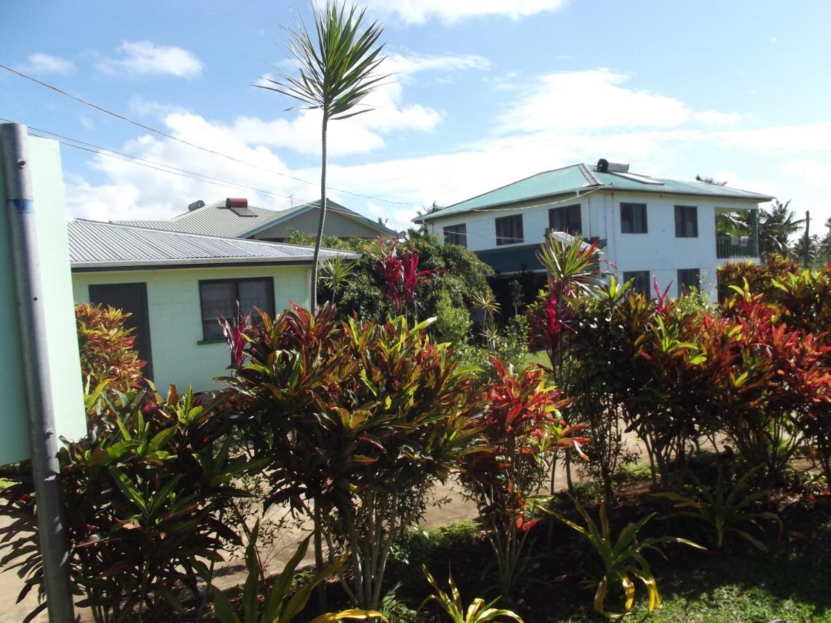 Green Lodge Holiday Homes นูคูอาโลฟา ห้อง รูปภาพ